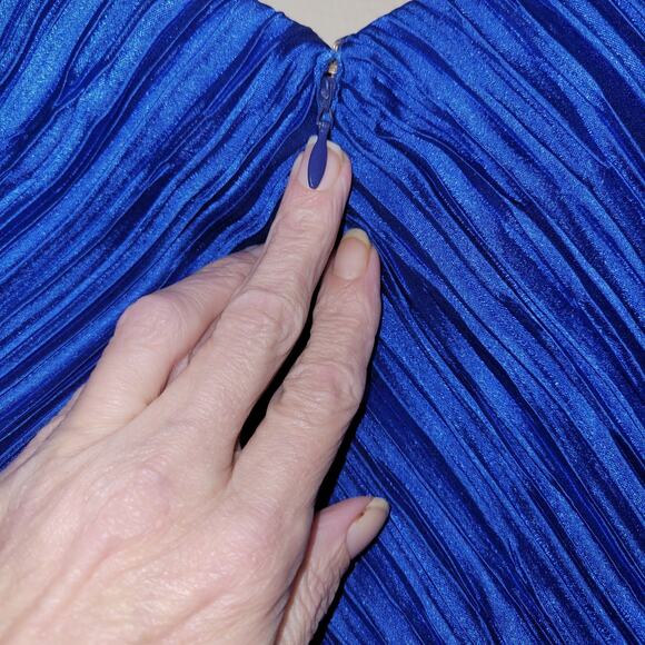 VTG George F Couture Plisse Pleated Fortuny Cobalt Blue Evening Gown Size: 12 - Picture 13 of 13
